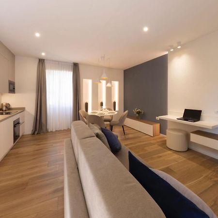 Residence Casa Coppa Appartamento Maple Оменя Екстериор снимка