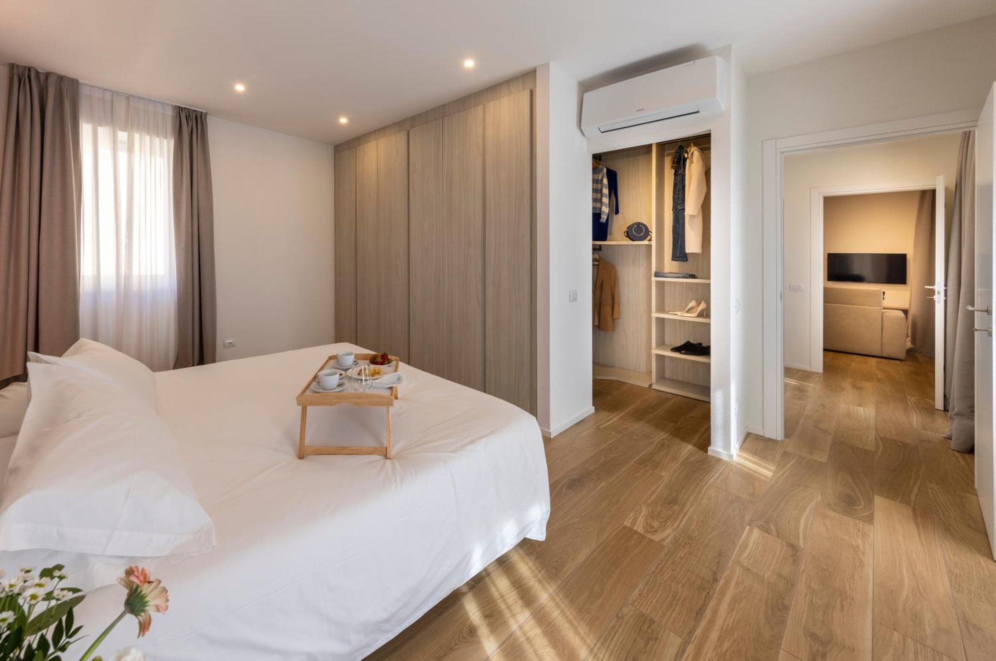 Residence Casa Coppa Appartamento Maple Оменя Екстериор снимка