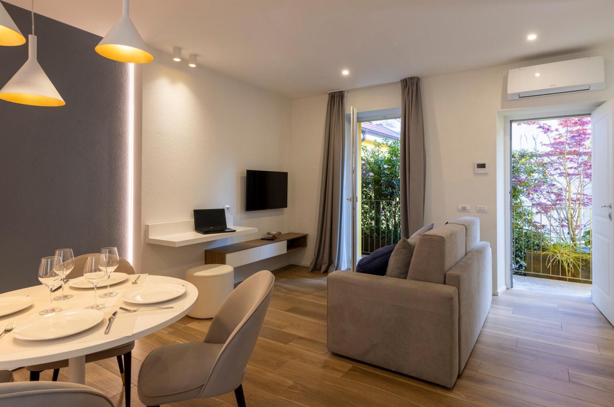 Residence Casa Coppa Appartamento Maple Оменя Екстериор снимка